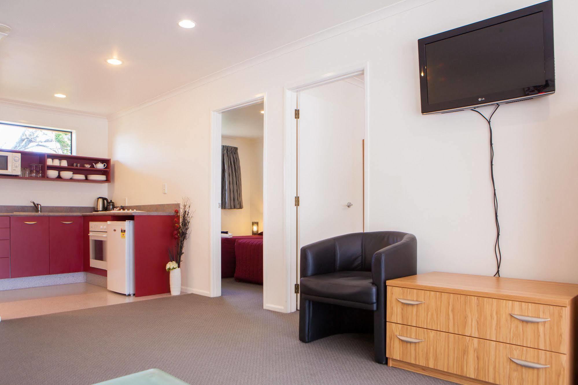 Antonio Mews Motel ストラトフォード エクステリア 写真