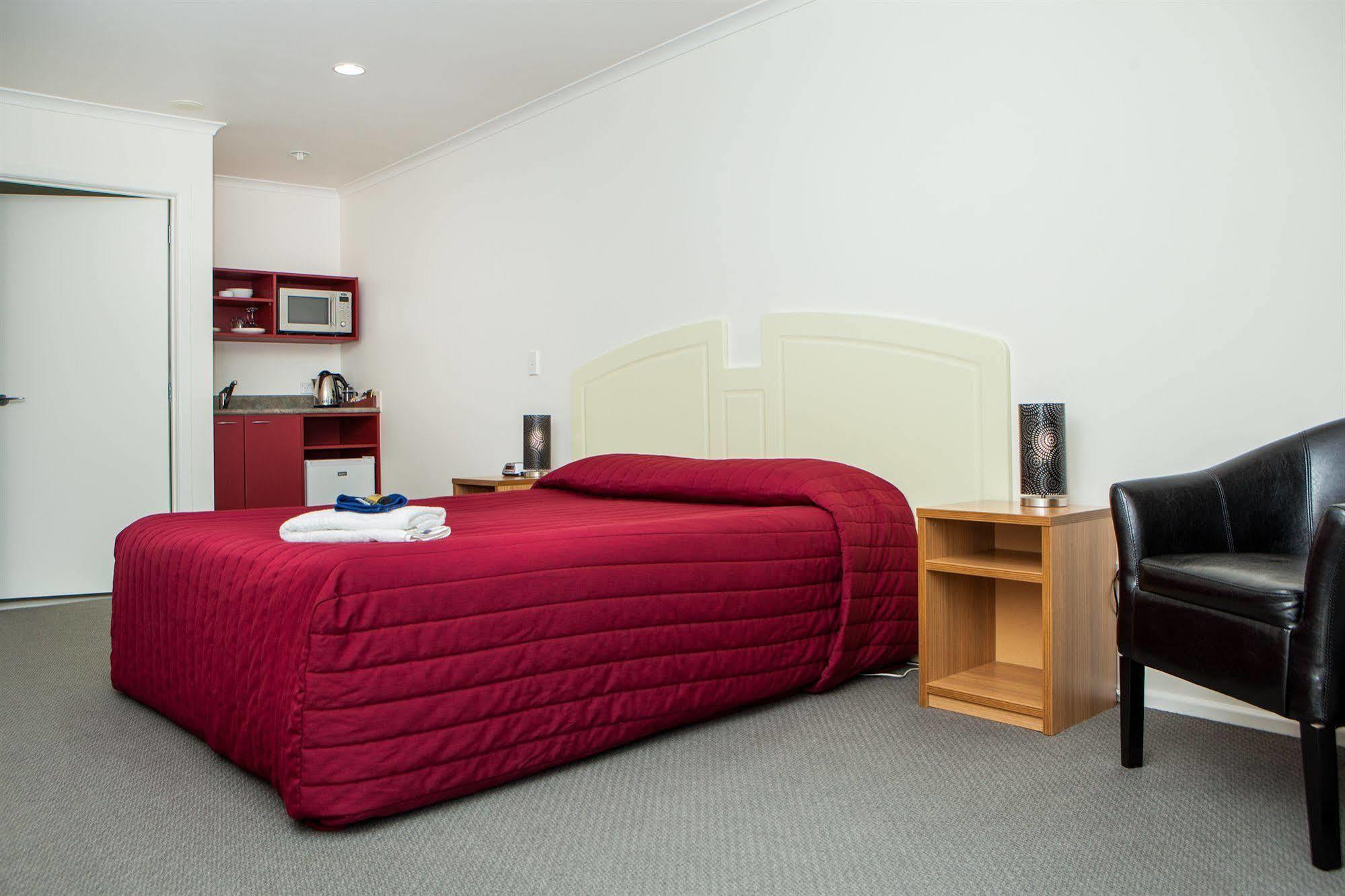Antonio Mews Motel ストラトフォード エクステリア 写真